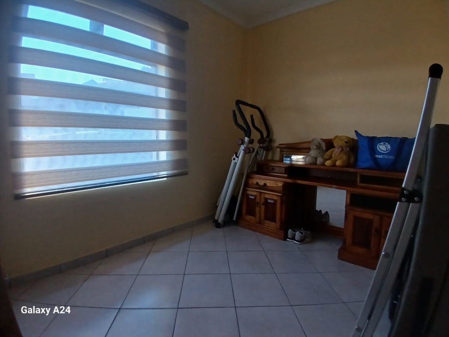 3 Bedroom Property for Sale in Kidds Beach Eastern Cape